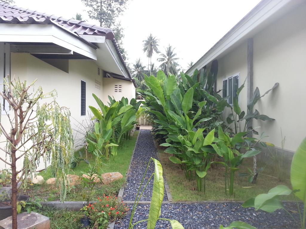 Khanom Garden Suite Екстериор снимка